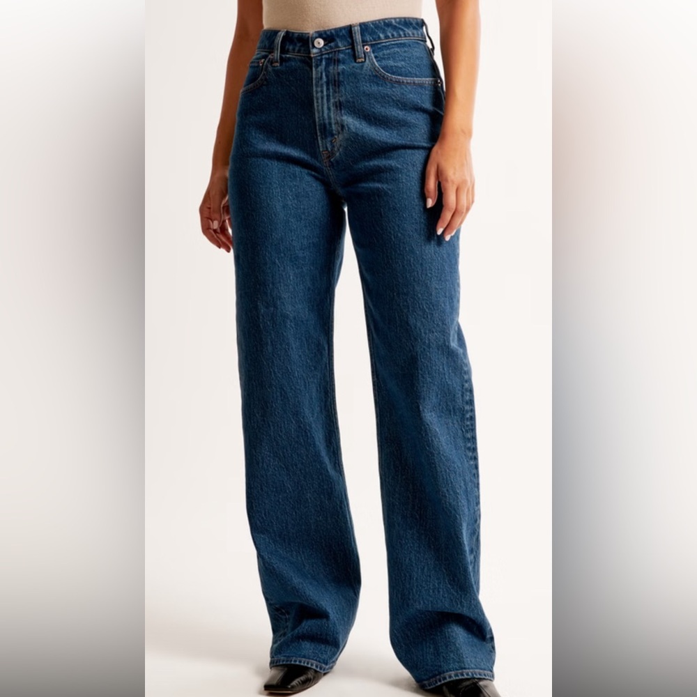 Abercrombie & Fitch '90s Relaxed High Rise Jeans Curve Love Size 28R Dark Wash